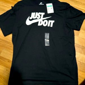 Nike tee XL